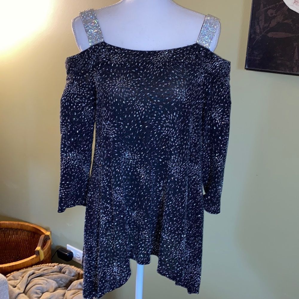 Sparkly Black Knit Tunic Cold Shoulder L